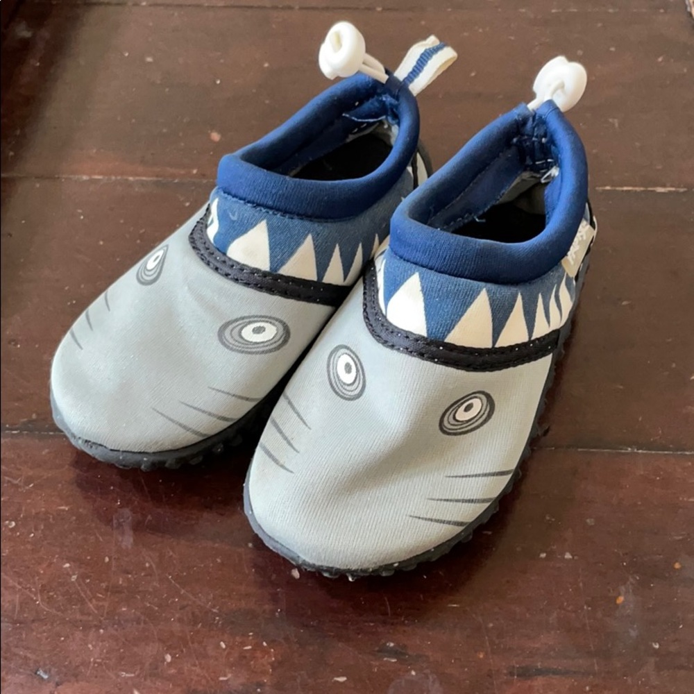 Frisky Toddler Shark Water Shoes